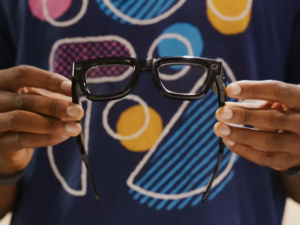 Smart Glasses Are Good Now, Says Brownlee